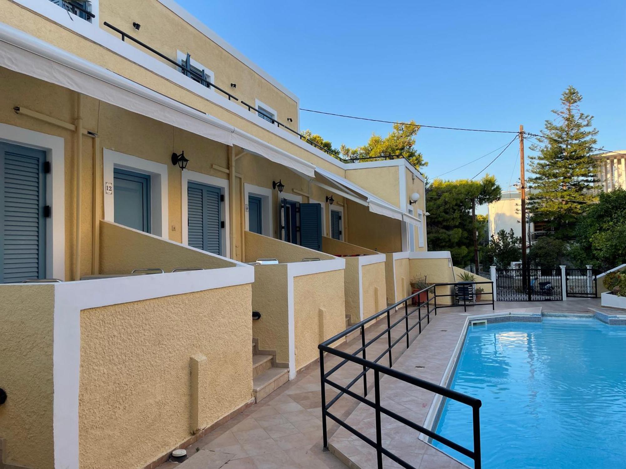Esperides Maisonettes Agia Marina  Экстерьер фото